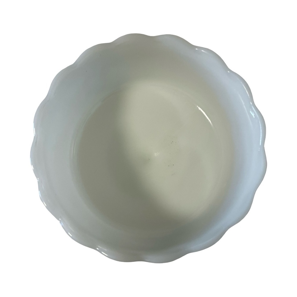 🤍 Vintage E.O. Brody Milk Glass Compote Bowl – Mid-Century Footed Dish 🤍 - Picture 3 of 4